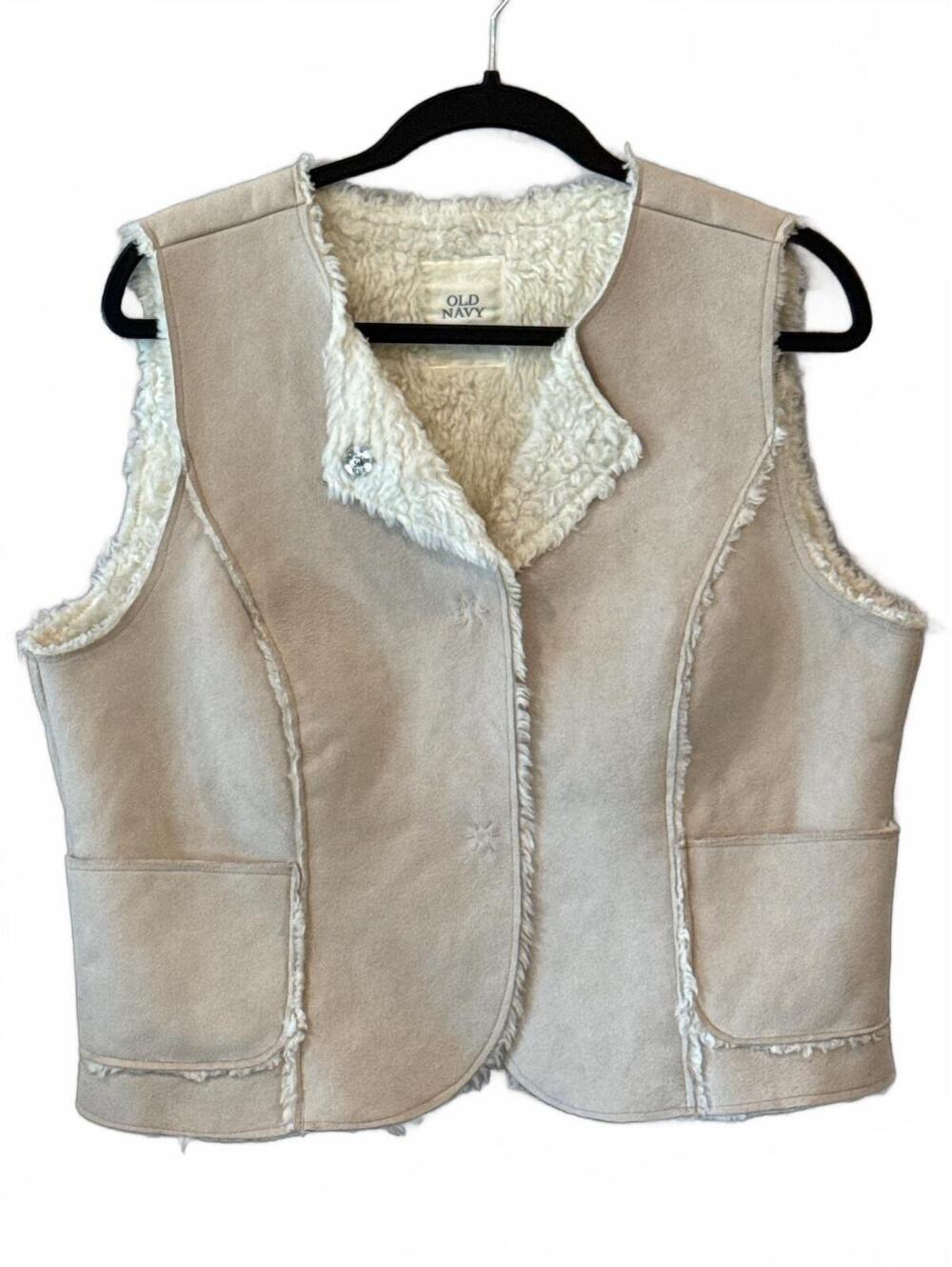 Old Navy Women's Faux Shearling Vest Size Large Beige